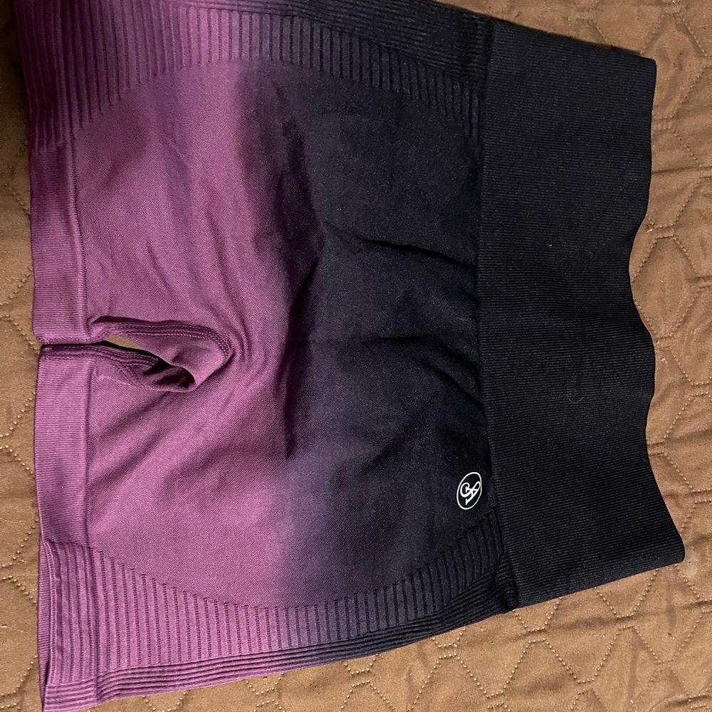 Allure the brand shorts 2 pair
